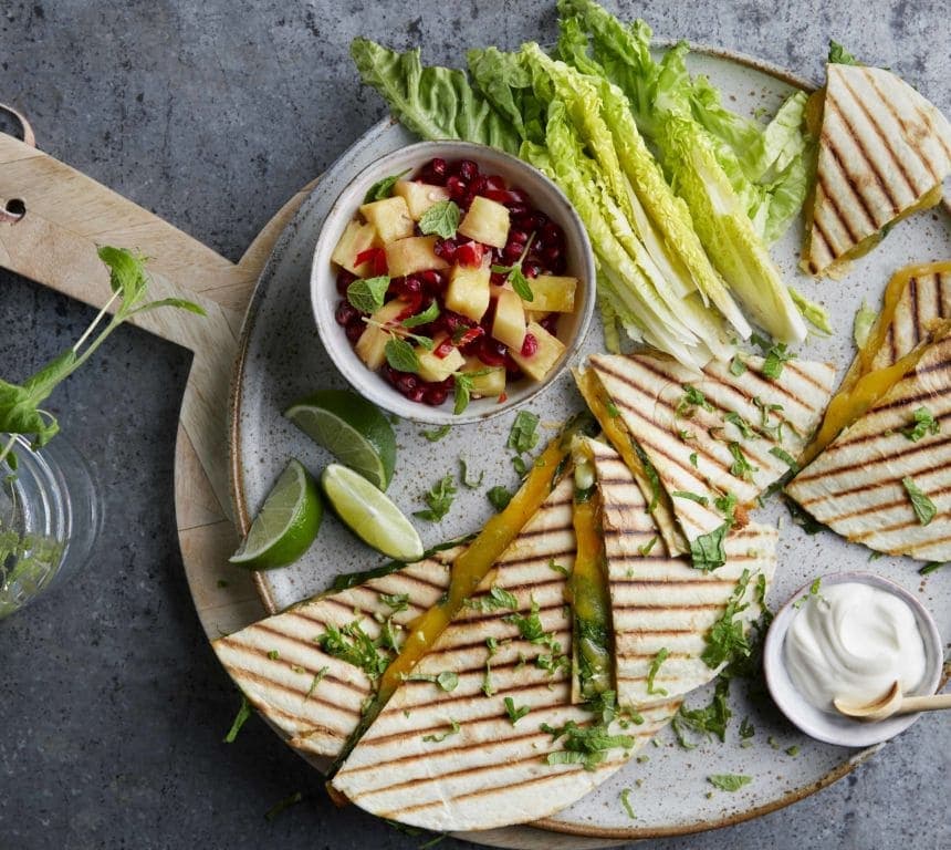 Quesadilla vegetar med frisk salat