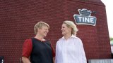 Styreleder Marit Haugen (t.v.) og ny konsernsjef i TINE, Ann-Beth Freuchen (foto: Ingrid Wilberg Arnesen)