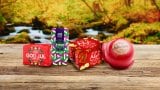 Julens produkter fra TINE: Julebrunost, TINE IsKaffe Xmas, Nyt Julen yoghurt i smakene karamell og ingefær og TINE Edamer