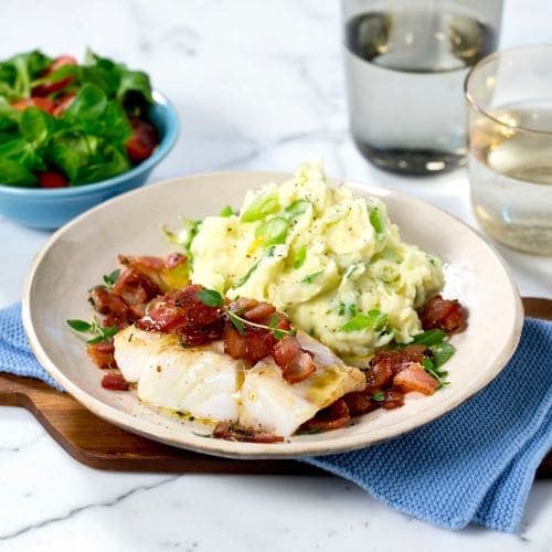 Stekt torsk med bacon og potetmos