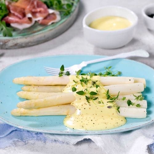 Hvit asparges med hollandaise