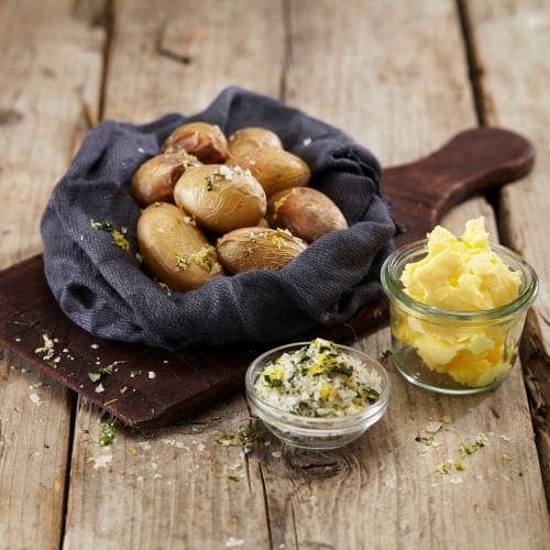 Bakte mandelpoteter med rømmesmør